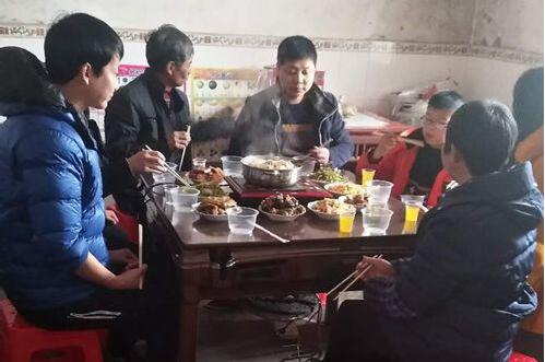 10-02-caixin.jpg