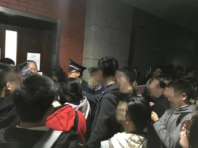 01.jpg