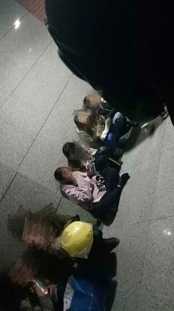 02.jpg