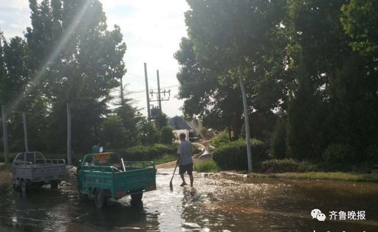 水泵抽水